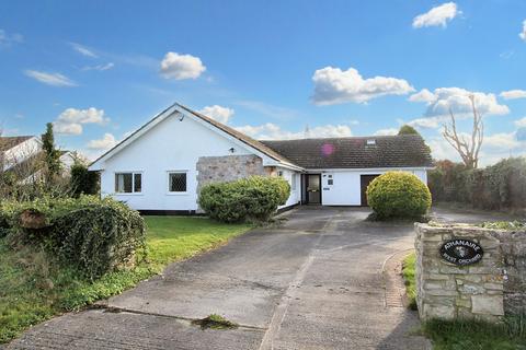 4 bedroom detached bungalow for sale, Higher End, St. Athan, CF62