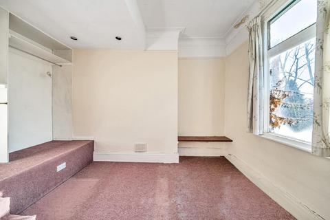 First Floor Flat, 40 Adelaide Avenue, London, SE4 1YR