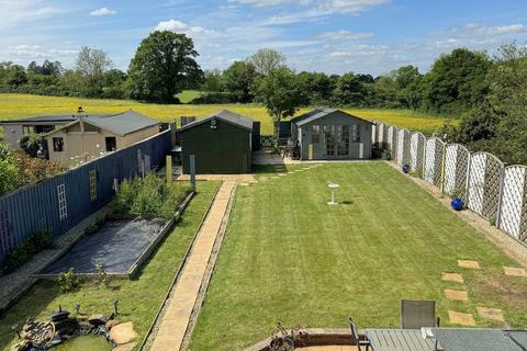 Heathfield Dancing Lane, Wincanton, BA9 9DE