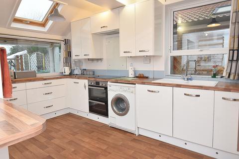 Heathfield Dancing Lane, Wincanton, BA9 9DE