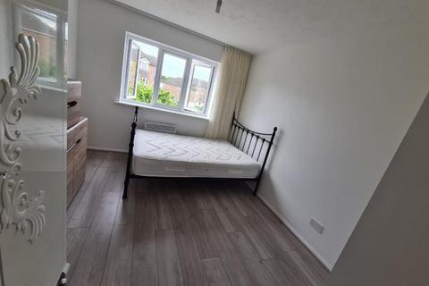 1 bedroom flat for sale, Scotland Green Road, Enfield EN3