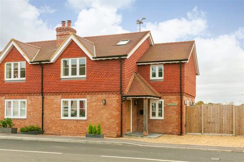 3 bedroom semi-detached house for sale, Dunsfold Road, Cranleigh GU6