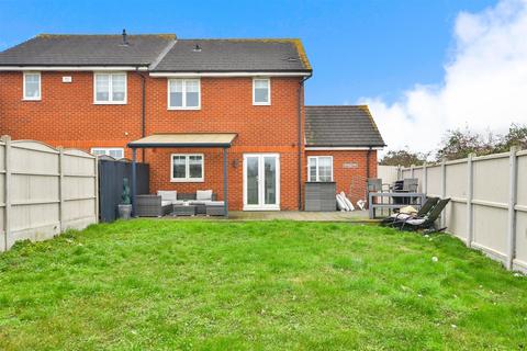 3 bedroom semi-detached house for sale - Rochester Road, Hornchurch, Essex