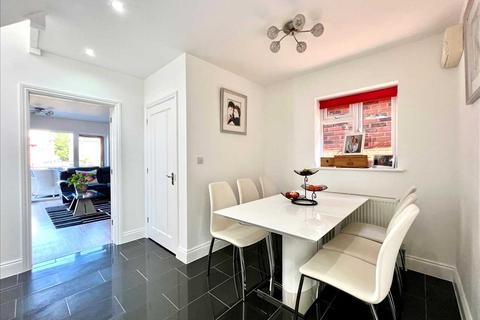 3 bedroom detached house for sale, Leigh on Sea SS9