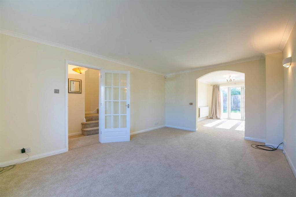 Grove, Merrow Park 5 bed detached house for sale £900,000