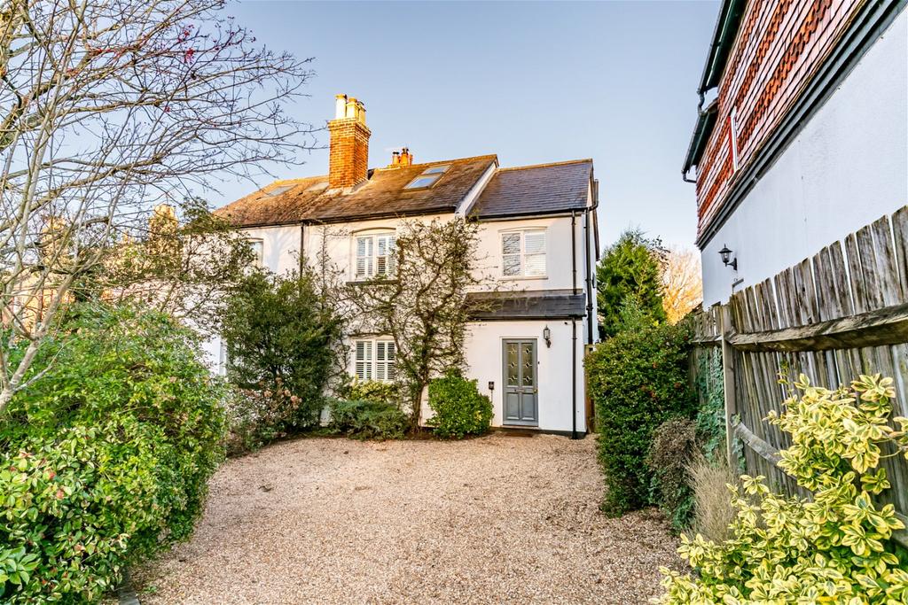 Birtley Road, Bramley, Guildford GU5 3 bed semidetached house for sale