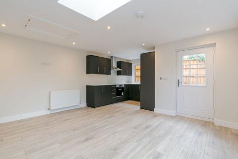 1 bedroom flat for sale, Hereford Close, Guildford, GU2