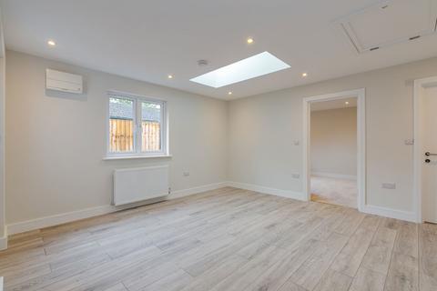 1 bedroom flat for sale, Hereford Close, Guildford, GU2