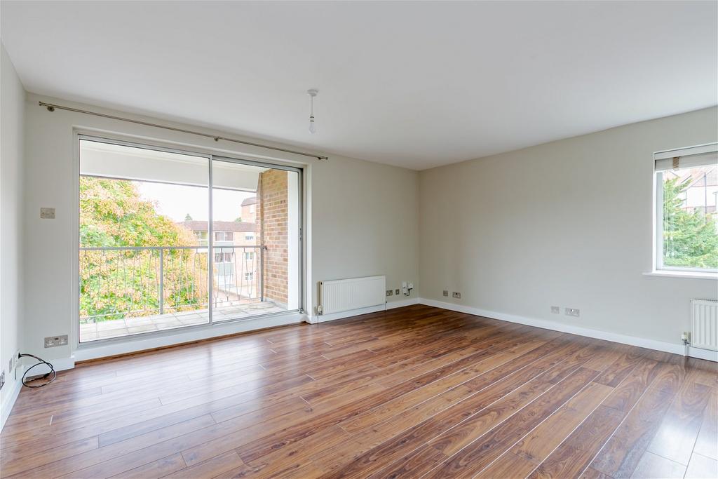 The Mount, Guildford, GU2 2 bed flat for sale £415,000