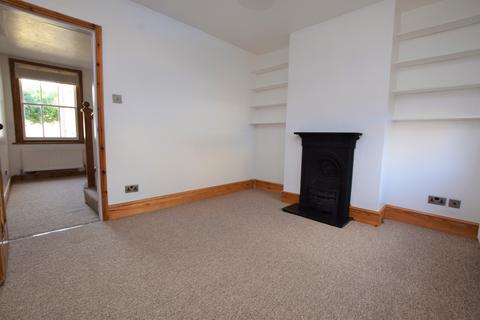 2 bedroom terraced house to rent, Morten Road, Colchester, Essex, CO1