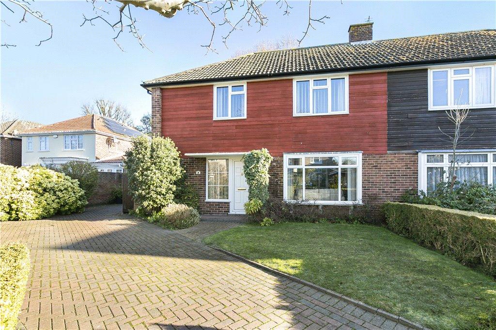 Kenton Avenue, SunburyonThames, Surrey, TW16 3 bed semidetached