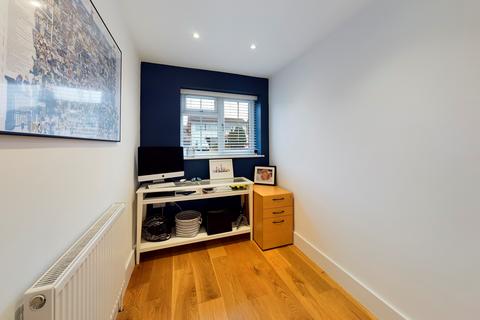 24 Abraham Drive, Silver End, Witham, CM8 3SP