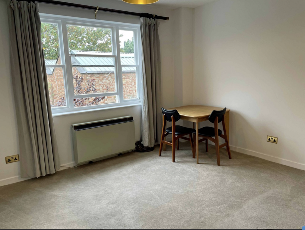 Wilton Court, Cavell Street, London, E1 1 bed flat - £1,600 pcm (£369 pw)