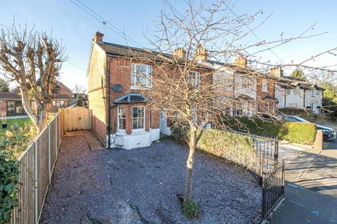 10 Sandy Lane, Maybury, Woking, GU22 8AZ