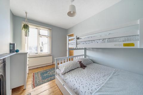 10 Sandy Lane, Maybury, Woking, GU22 8AZ