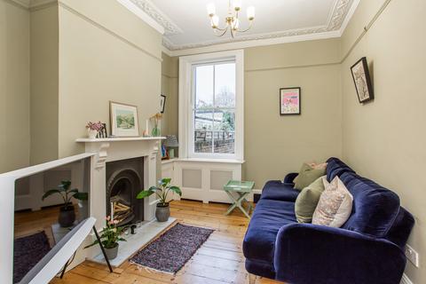 85 Lichfield Road, London, E3 5AL