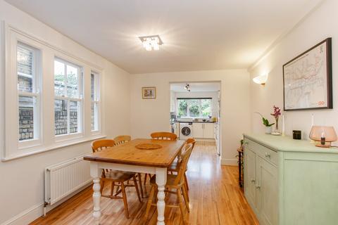 85 Lichfield Road, London, E3 5AL