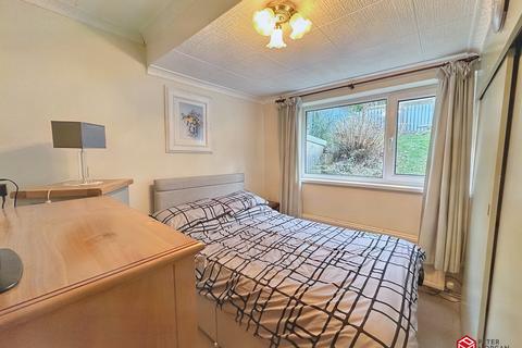 2 bedroom detached house for sale, Heol Wenallt, Cwmgwrach, Neath Port Talbot. SA11 5PT