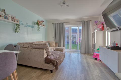 14 Hardys Close, Bathpool, Taunton, TA2 8FQ