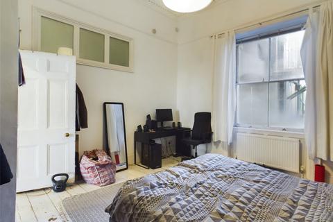 2 bedroom apartment to rent, Brunswick Square, Hove, BN3