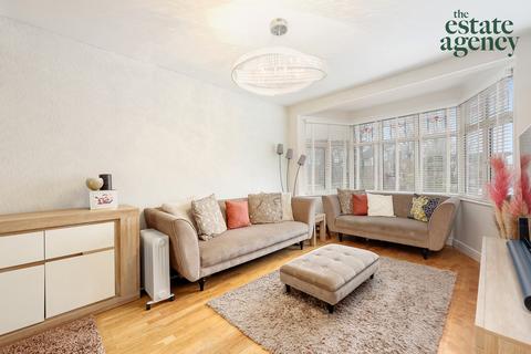43 Colvin Gardens, Chingford, London, E4 6PF