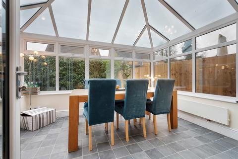 1 Bracken Close, Barleythorpe, Oakham, LE15 7UE