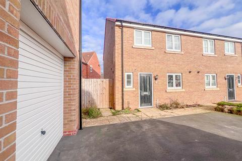 3 bedroom semi-detached house for sale, Sandgate Close, Scartho Top, Grimsby, N.E Lincolnshire, DN33