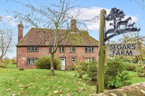 4 bedroom semi-detached house for sale, Segars Lane Twyford Winchester, Hampshire, SO21 1QJ