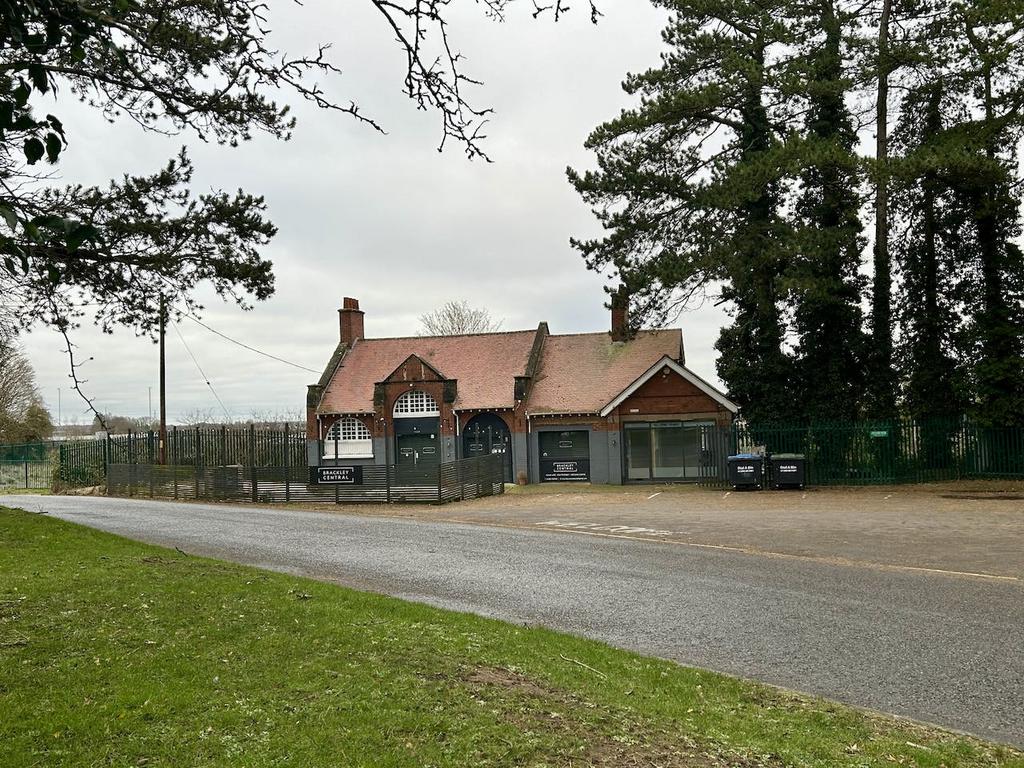 The Old Station House, Top Station Road Industrial Estate, Brackley