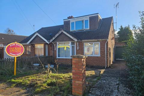 10 Lockwood Close, Northampton, NN2 7SS