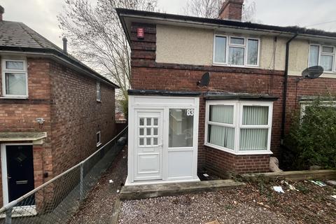 3 bedroom semi-detached house to rent, Woodhouse Road, Quinton B32