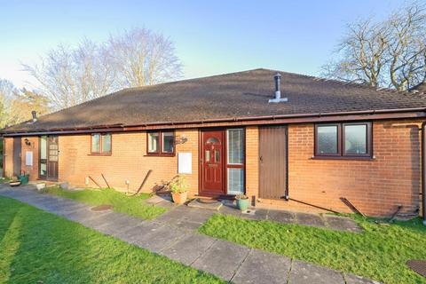 1 bedroom bungalow for sale - Henley on Thames,  Oxfordshire,  RG9