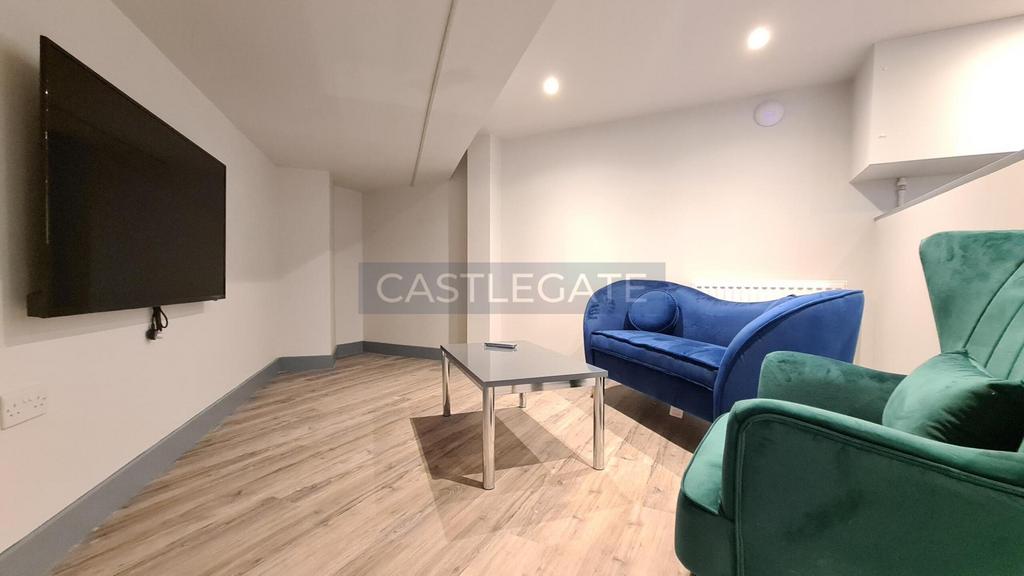 Room 7, 8, 9 Renaissance Works, 105 New Street, Hu