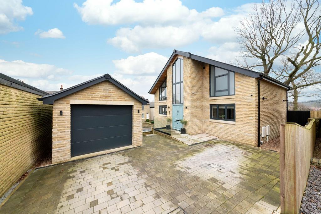 Delf Garth, Dodworth, S75 4 bed detached house for sale £670,000