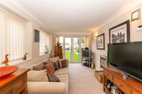 10 Chadwell Springs, Waltham, Grimsby, DN37 0UU