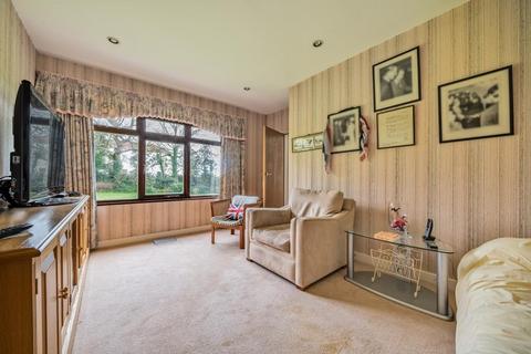 6 bedroom detached house for sale, Totteridge Common,  London,  N20,  N20