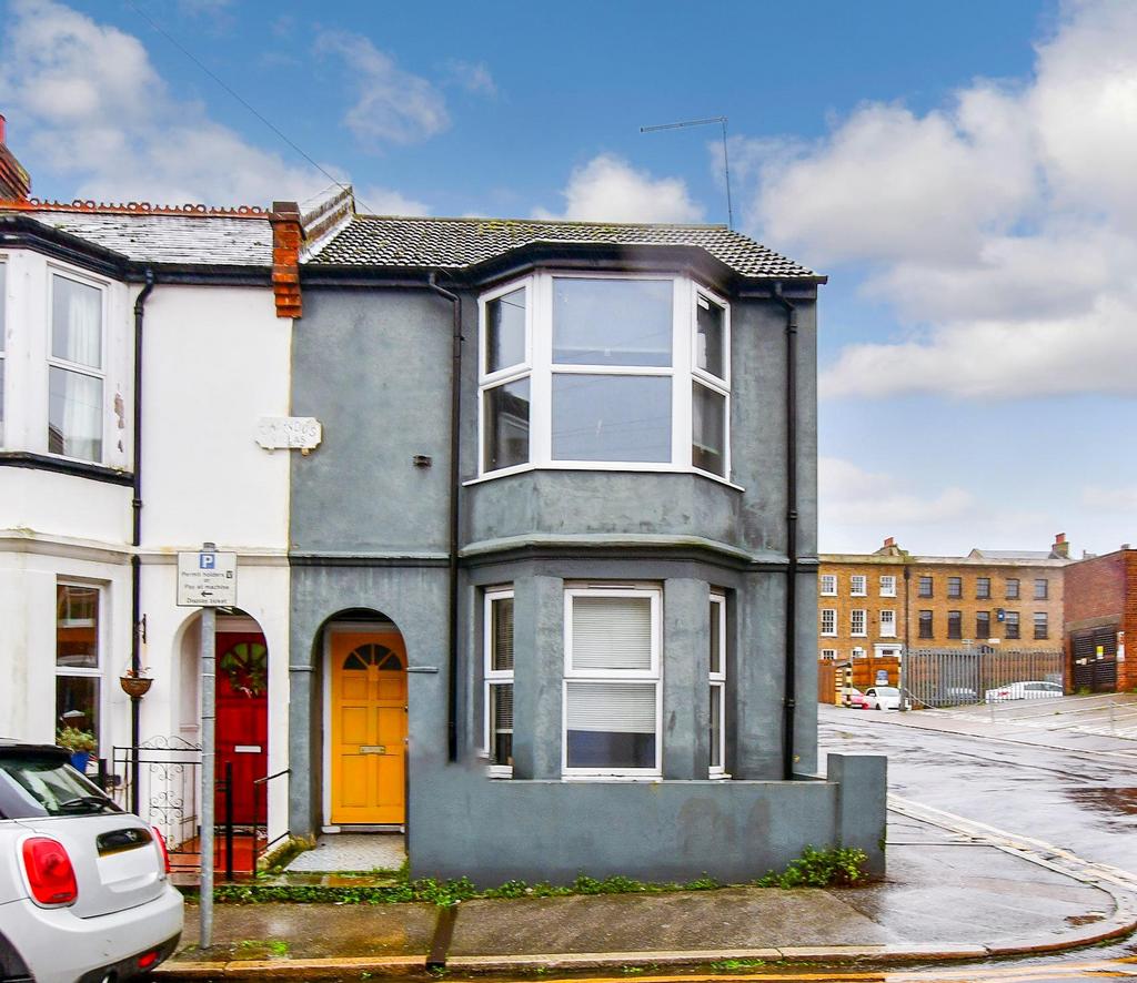 Dundonald Road, Broadstairs, Kent 2 bed semidetached house for sale