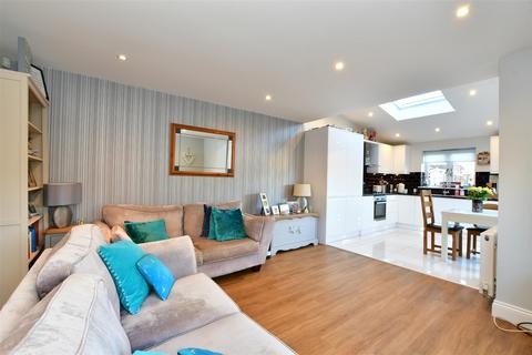 2 bedroom end of terrace house for sale, Thrift Green, Brentwood, Essex