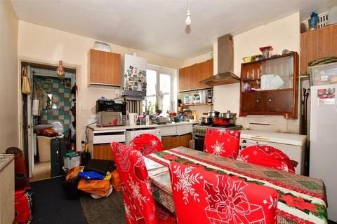 21 Bishops Road, Croydon, CR0 3LD