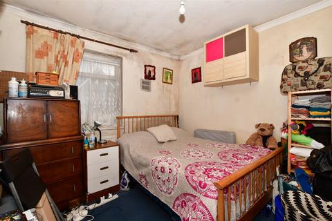 21 Bishops Road, Croydon, CR0 3LD