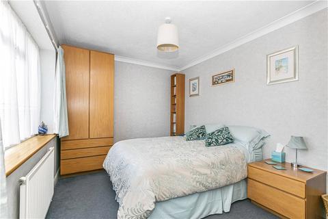 3 bedroom detached house for sale, Brackenwood, Sunbury-on-Thames, Surrey, TW16