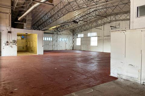 Warehouse to rent, Lathalmond, Dunfermline KY12