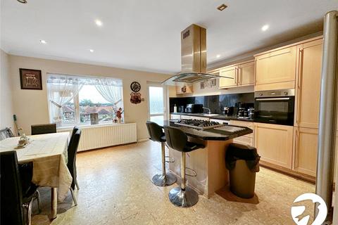 71 Lancelot Avenue, Strood, Rochester, ME2 2YY