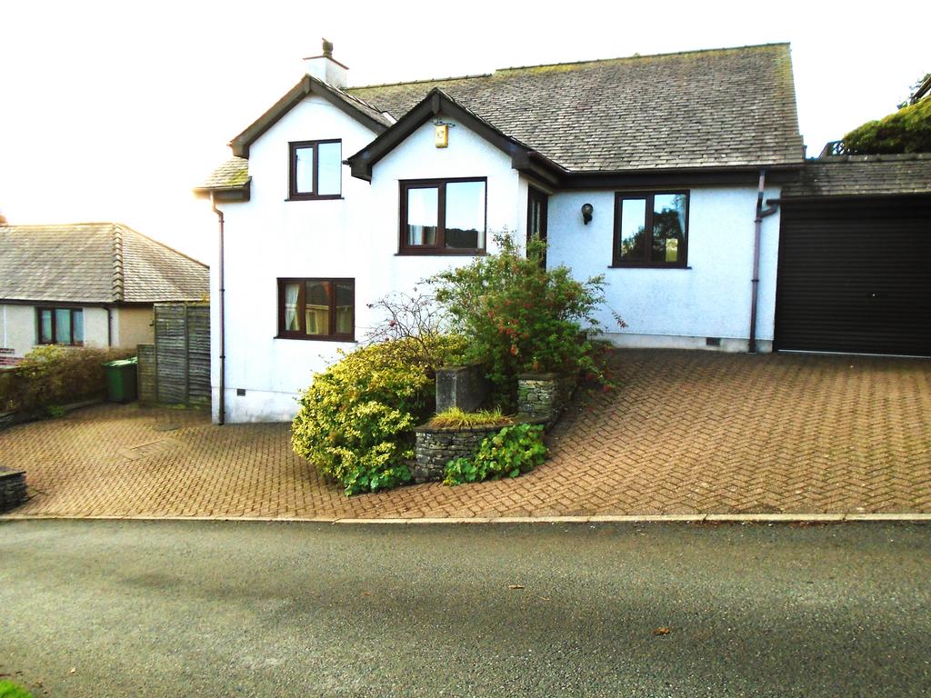 Mowings Lane, Ulverston LA12 4 bed detached house for sale £540,000