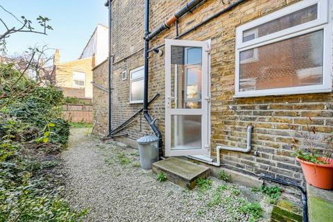 13 Birkbeck Avenue, London, W3 6HX
