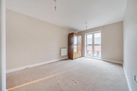 35, Oat Court Furrow Crescent, Curbridge, Witney, OX29 0AQ