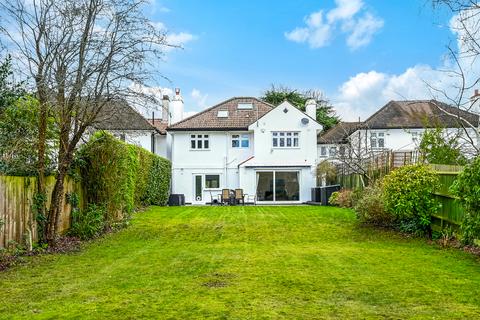 6 bedroom detached house for sale - Manor Way, London SE3