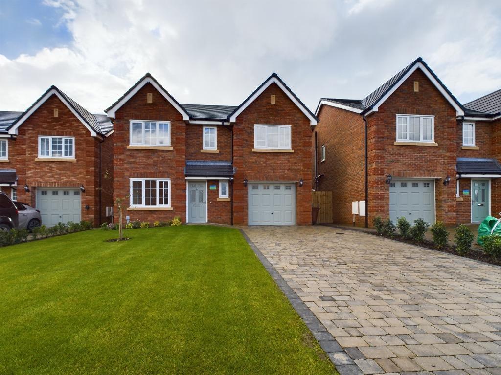 Cae Mair, Llanfair Dyffryn Clwyd, LL15 4 bed detached house for sale £399,950