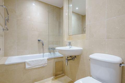 2 bedroom apartment to rent - 39 Westferry Circus, London, E14