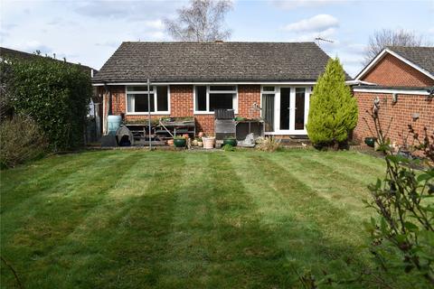 3 bedroom bungalow for sale, Proctor Gardens, Great Bookham, KT23